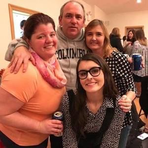 Meet your Posher, Caitlin